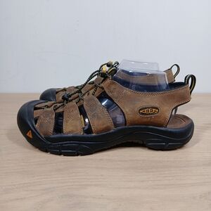 KEEN Brown Leather Newport H2 Waterproof Closed Toe Hiking Fisherman Sandal 1636